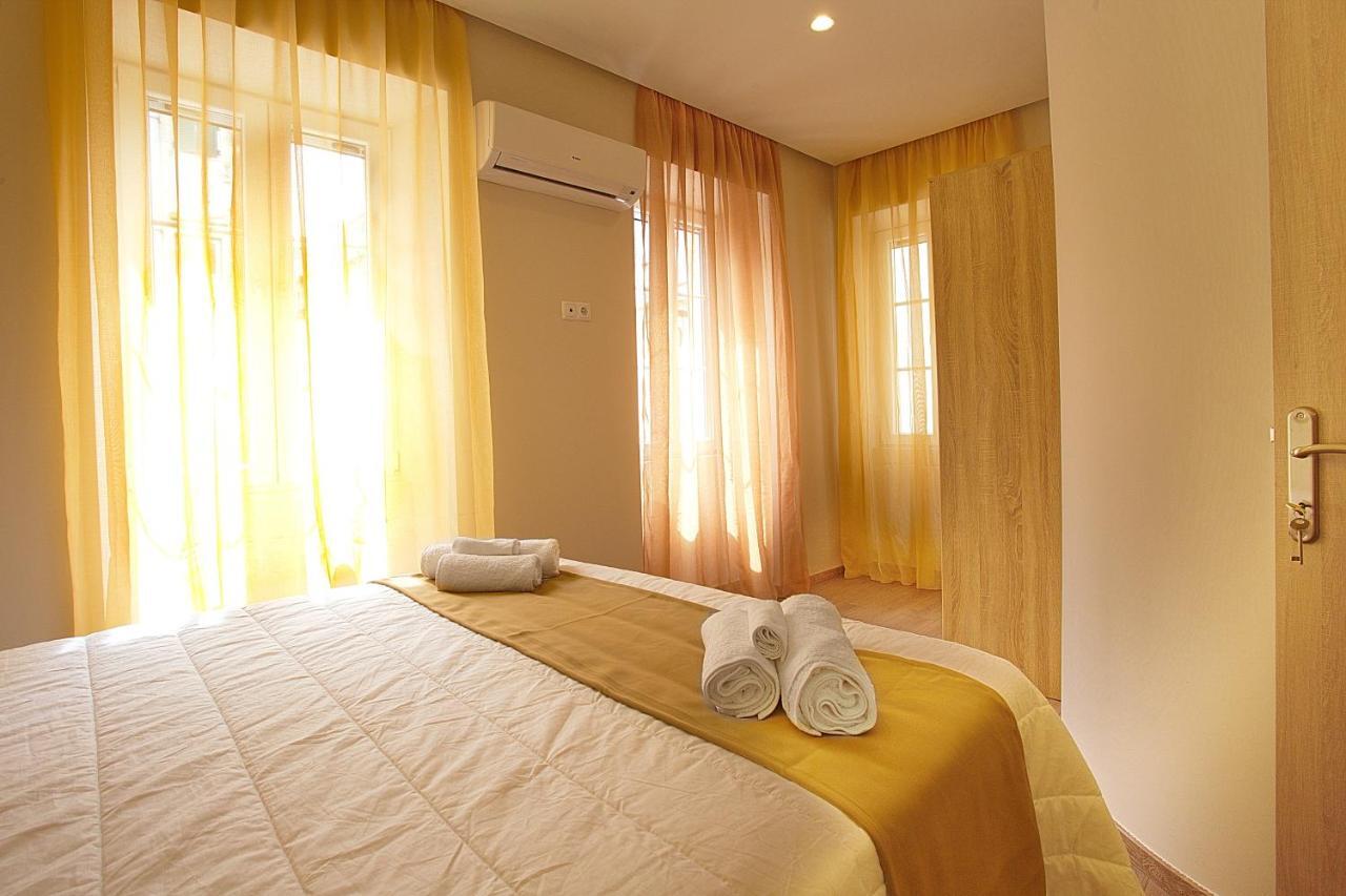 Liston Inn Suites Corfu  Екстер'єр фото